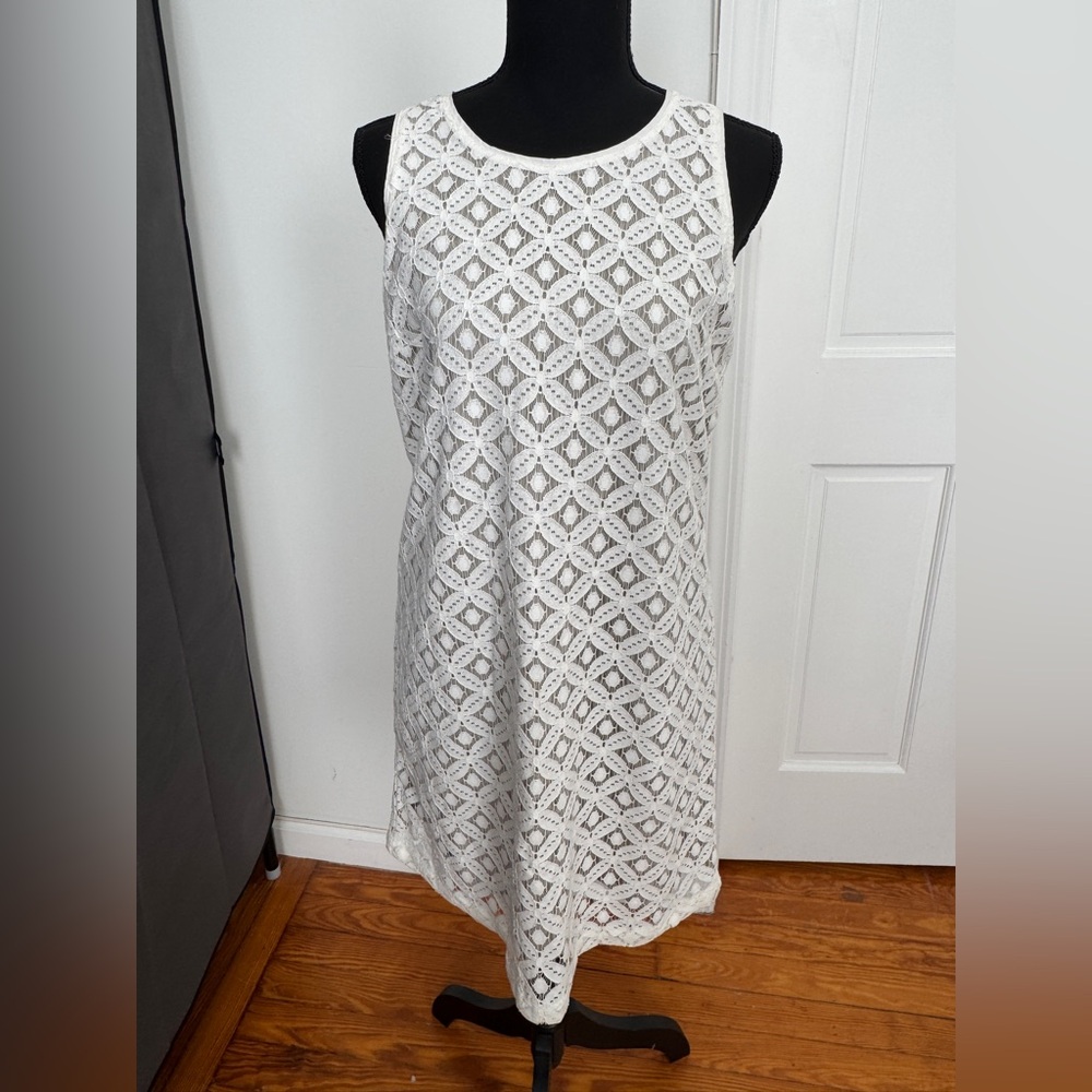 NWT, Kohl's White and Tan Sleeveless Midi Sundress